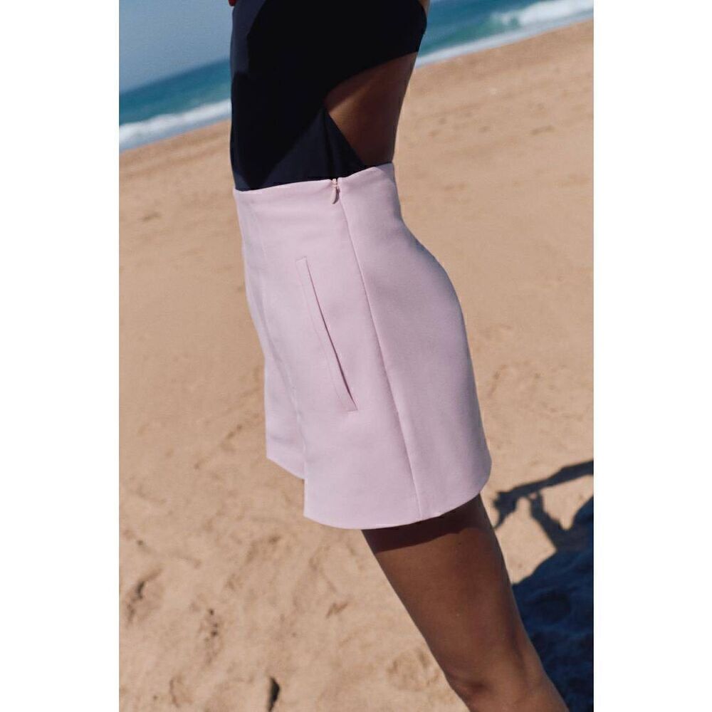 ZARA HIGH WAISTED SHORTS - Picture 5 of 8